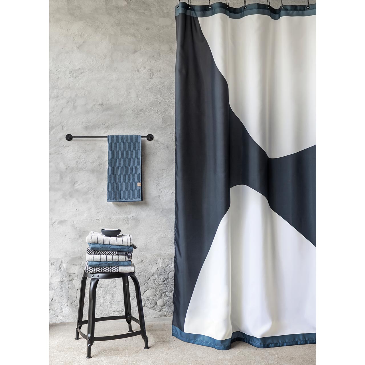 Textile Shower Curtain 150x200 - Rocks Black White - Textile Shower Curtain 150x200 - Rocks Black White -